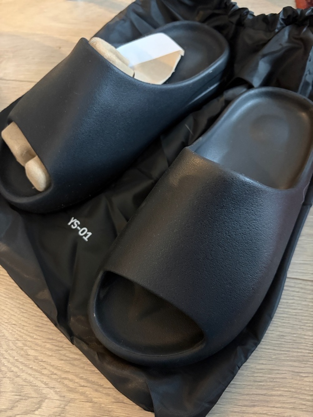 Black Women's Slide Slippers - Minimal Slip-On Comfort